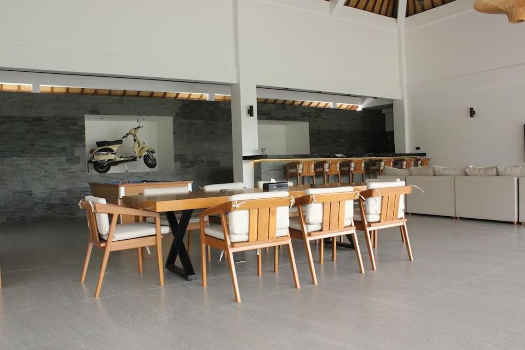 Villa Vespa Lovina エクステリア 写真