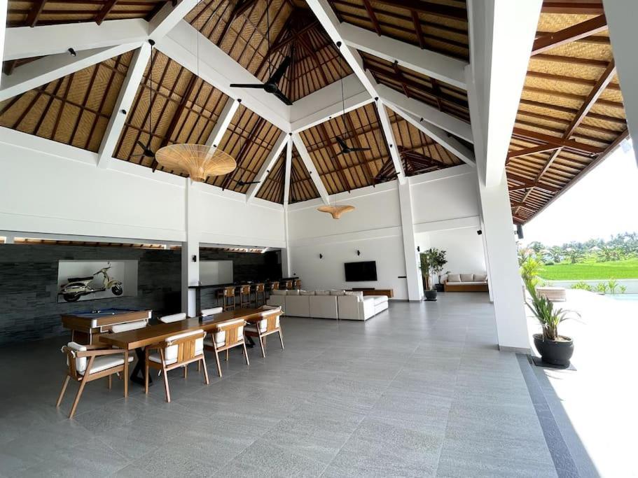 Villa Vespa Lovina エクステリア 写真